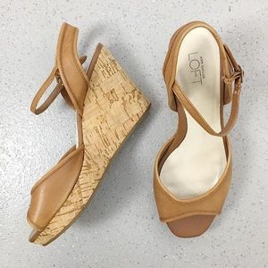 Ann Taylor Wedge Sandle